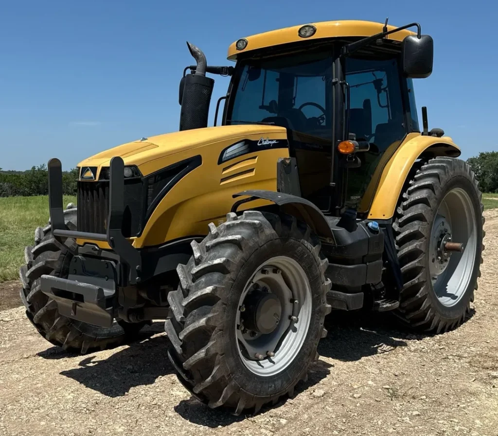 2014 Challenger MT545D