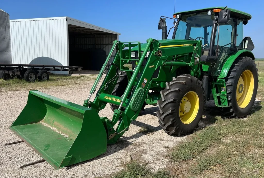 2014 John Deere 6140D